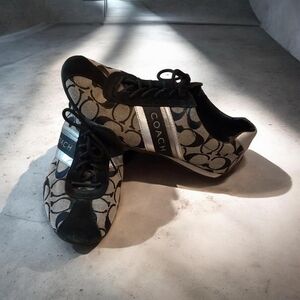 Coach Jayme sneakers Canvas Trimed In Back Sueade Silver Details Womens Sz 7.5 M